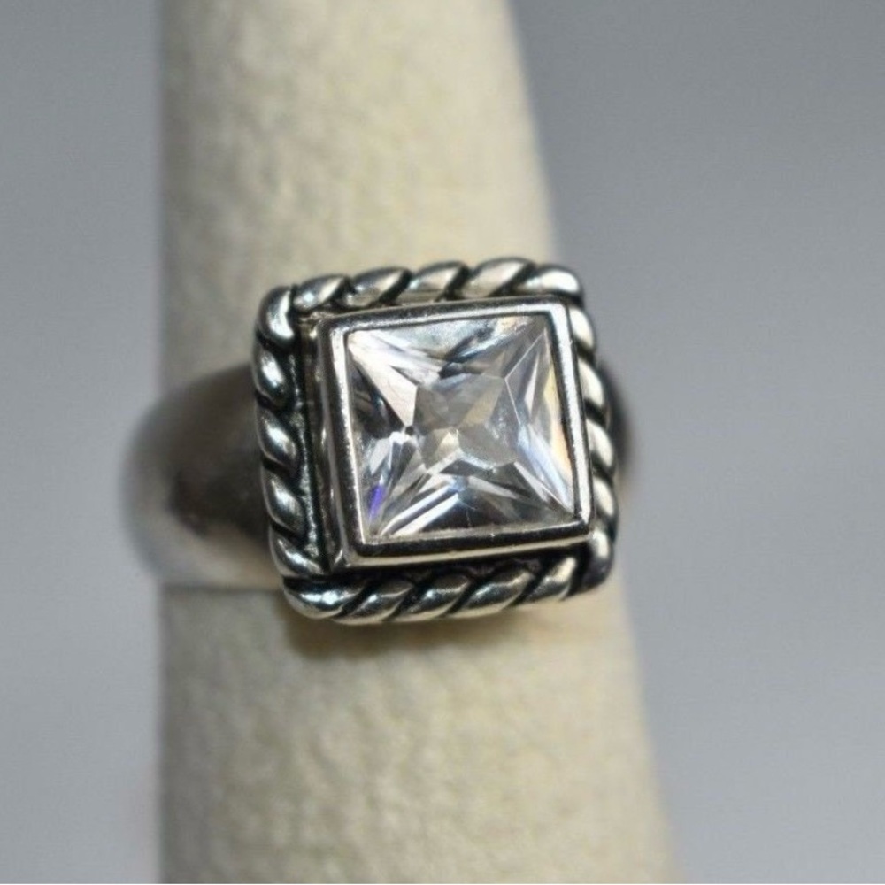 Silpada R0836 Silver braided Band Square Ring zircon
